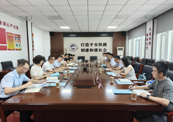 陈民武院长带队赴中国铁路乌鲁木齐局集团有限公司调研